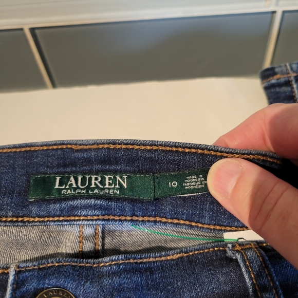 Lauren Jeans - Picture 4 of 9